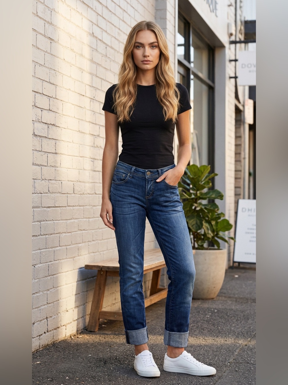 Citizens Of Humanity Boyfriend Jeans in Dark Blue Wash